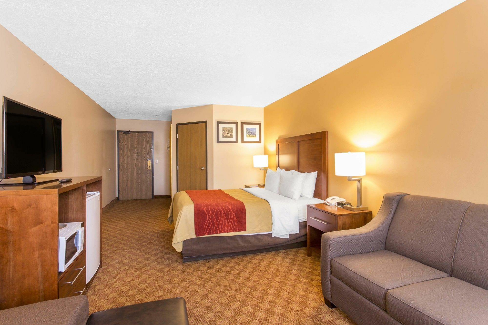 Quality Inn Logan Near University Экстерьер фото